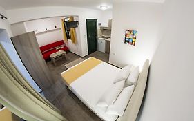 Platania House