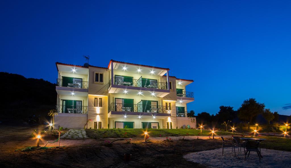 Platania House Apartment Сарти Екстериор снимка