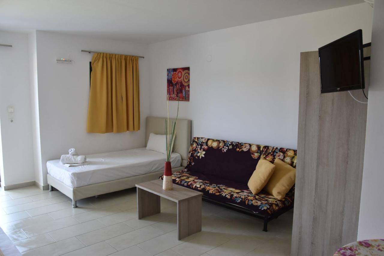 Platania House Apartment Сарти Екстериор снимка